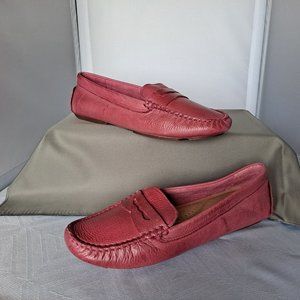 Bass Missy pink leather driving loafer